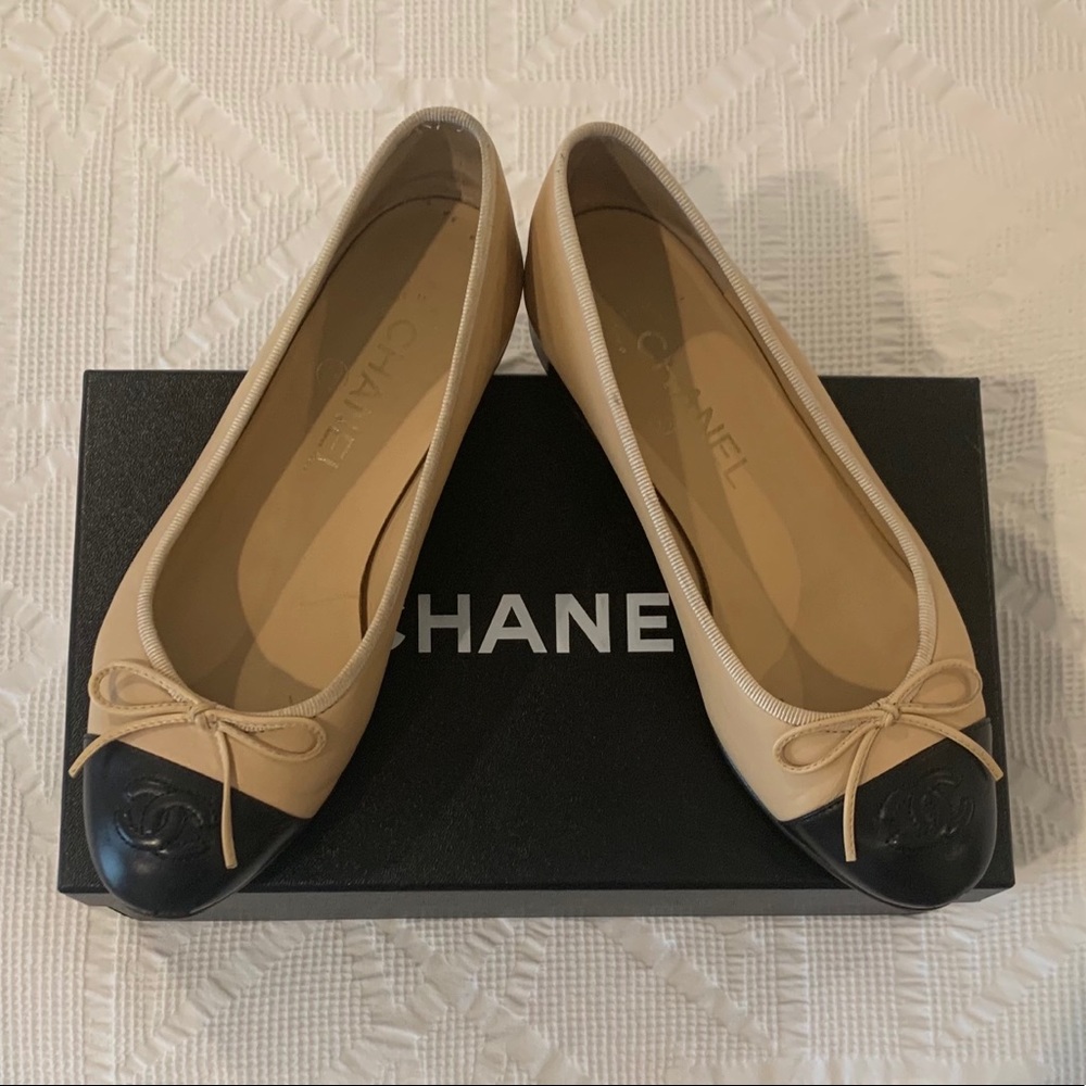 Chanel Two Tone Leather Bow Ballet Flats- 36